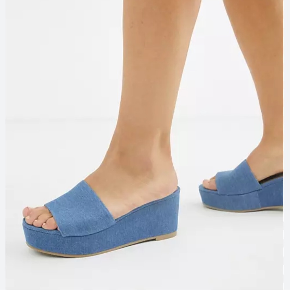 WOMEN’S ASOS DENIM PLATFORM SANDALS